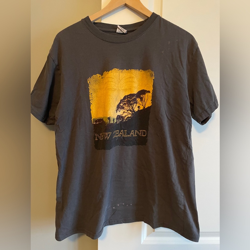 New Zealand t shirt women’s